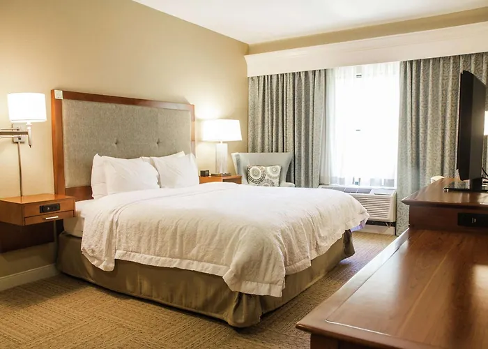 Hampton Inn Charleston-Daniel Island
