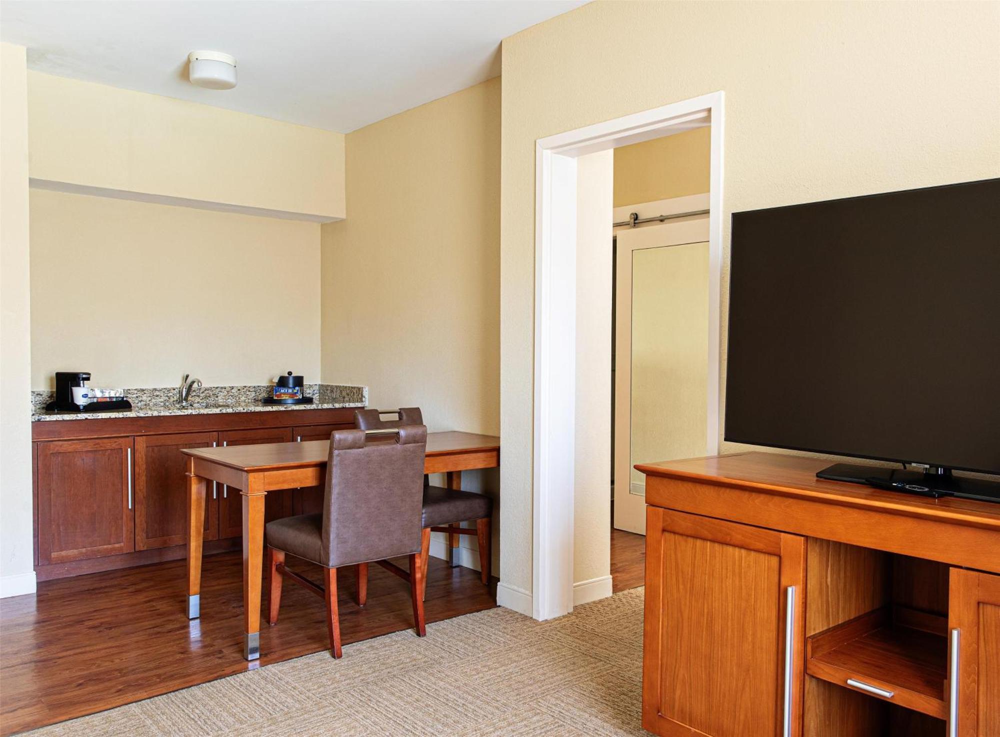 Hotel Hampton Charleston-daniel Island Charleston